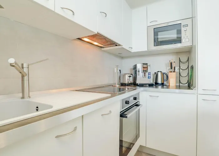 Apartman « La Grande » Vue Mer, Piscine *